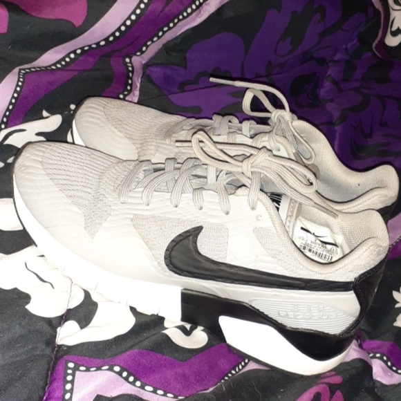 Womens nike Air Pegasus - Picture 2 of 4